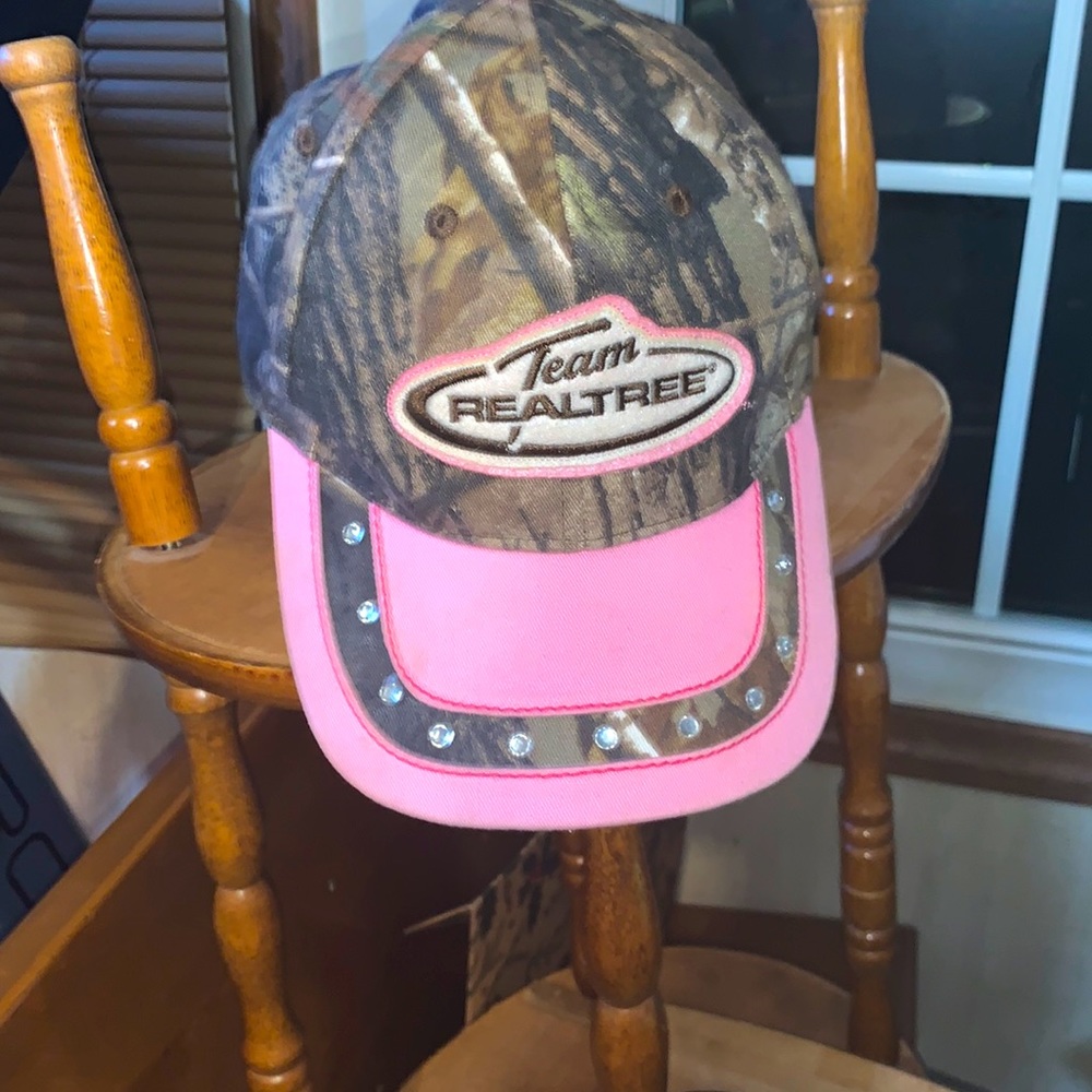 Team realtree pink hat